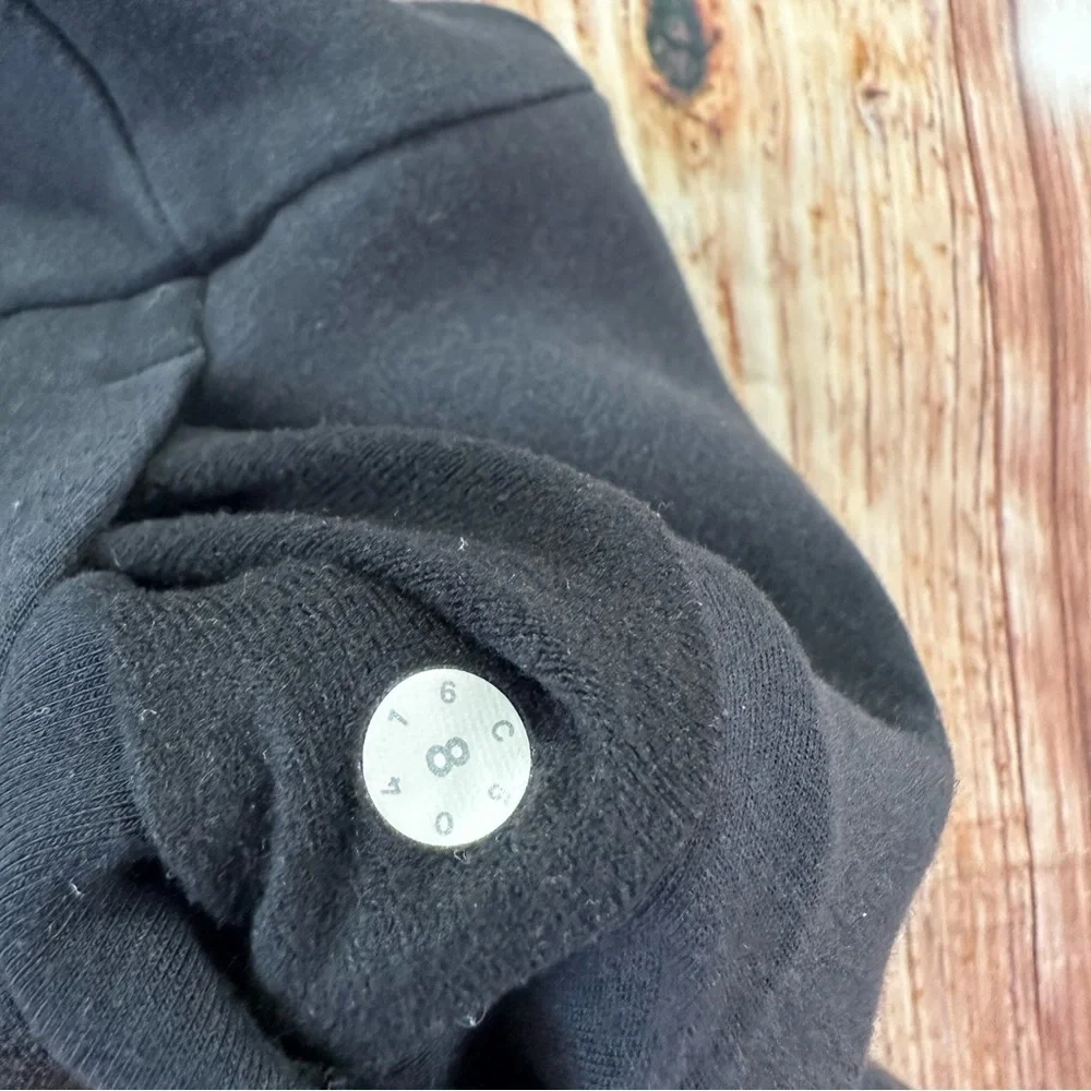 Lululemon Women's Insculpt Jacket Color Heathered Black / Black Size 8 Full Zip